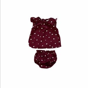 Old navy burgundy heart set size 6-12 months
